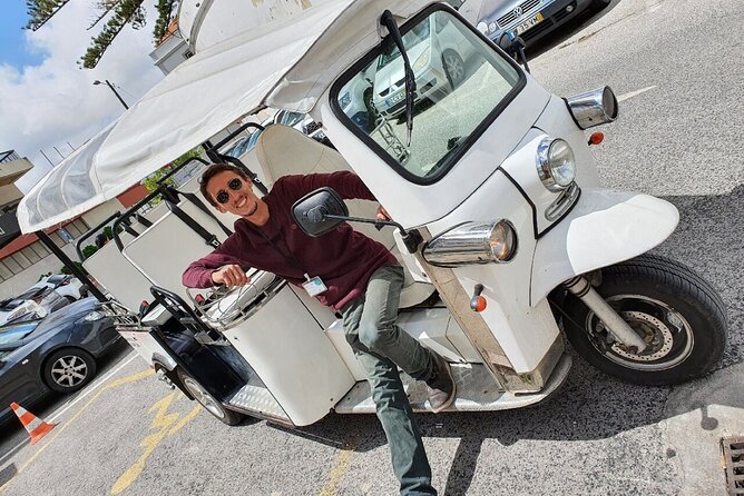 Sintra Electric Tuk Tuk Tour with Local Expert Guides 2h30 - Why an electric tuk-tuk works well in Sintra
