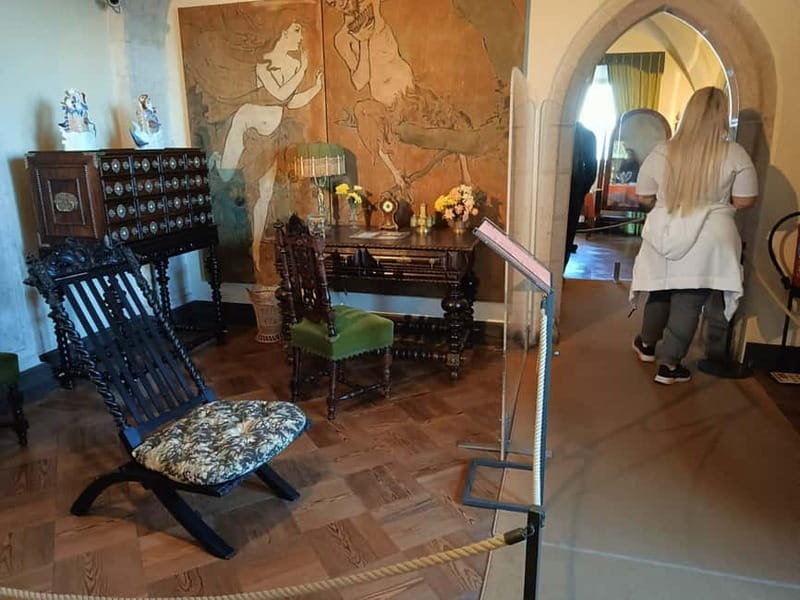 Sintra: Pena Palace and Park Entry Ticket with Tuk Tuk Ride - Who should book this Sintra outing?