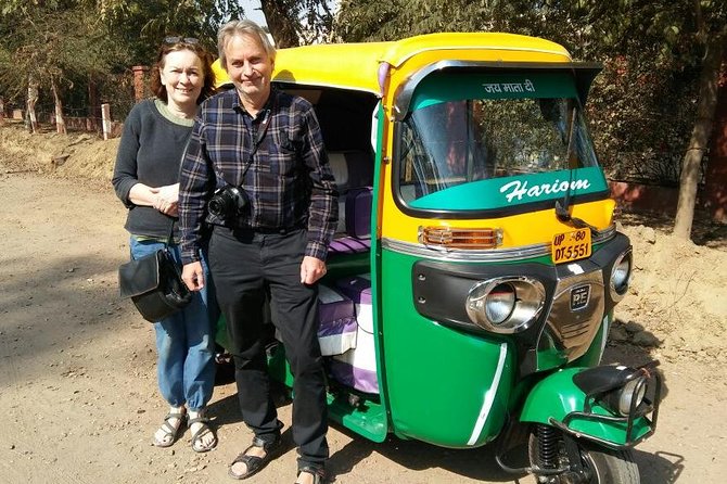 Skip the Line: Half Day Sunrise Tour of Taj Mahal by TUK TUK - The breakfast break that makes the morning easier