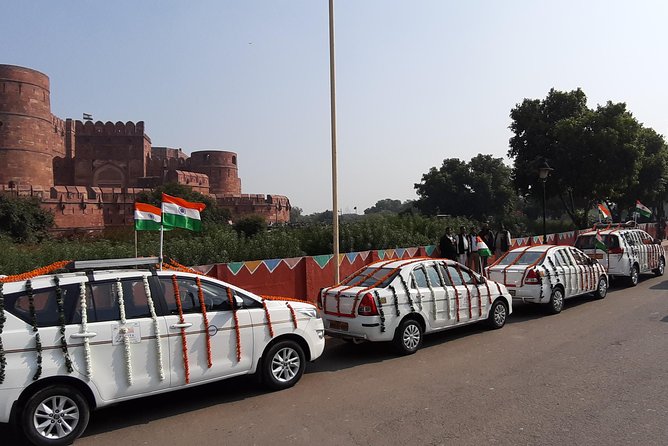 Skip the Line: Half Day Sunrise Tour of Taj Mahal by TUK TUK - Seeing the Taj Mahal with a local guide