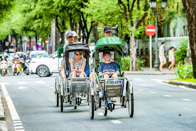 Small-group Saigon City Tour: 1-day Must-See Icons & Cyclo Ride - Jade Emperor Pagoda and a more atmospheric Saigon