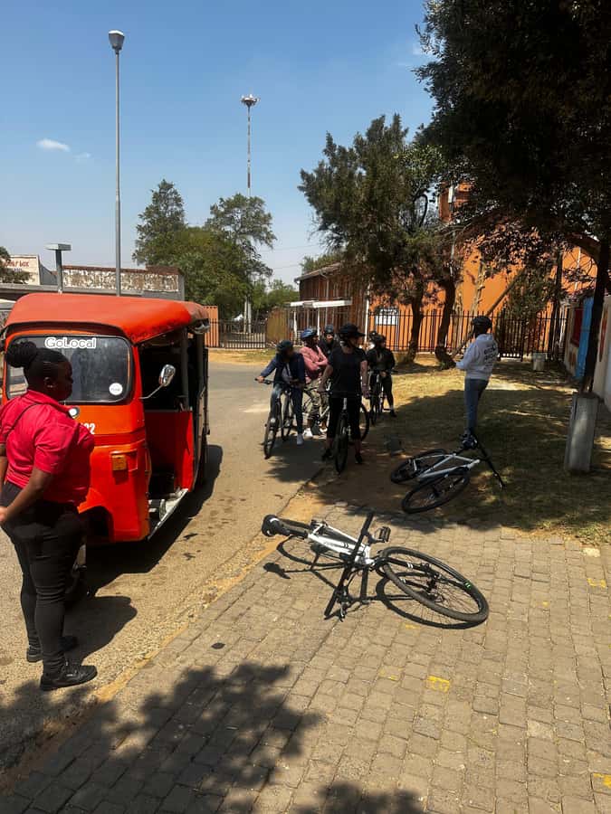 Soweto Tuk-Tuk Food & Beer Tour - The Soweto kota lunch