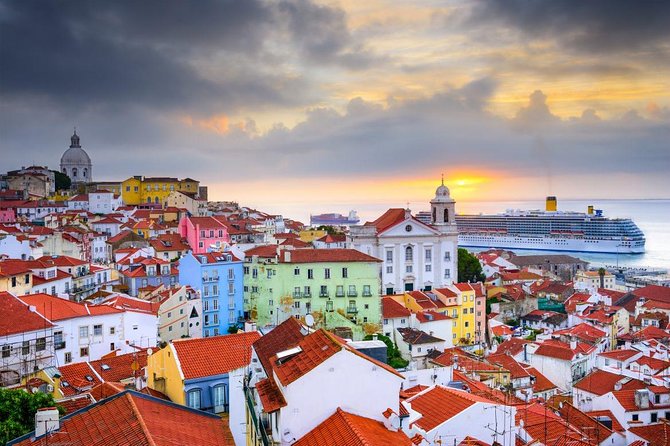 Special Guided Tour of Tuk Tuk Lisbon Historic 2 Hours - Santa Luzia and Portas do Sol