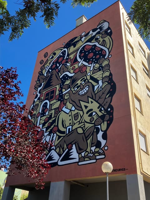 Street Art Lisbon: Tuk Tuk Tour - Senhora do Monte for the city view