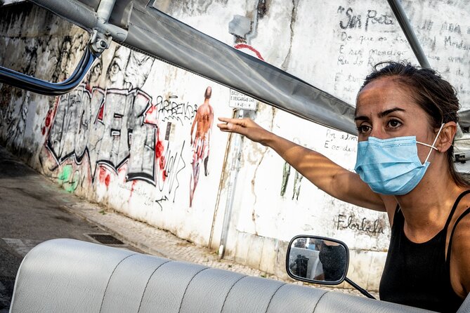 Street Art - Tuk Tuk Tour - Marvila: the tour’s strongest change of pace