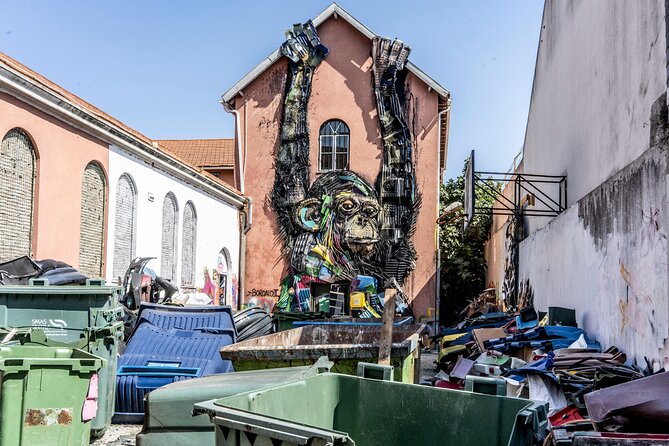 Street Art - Tuk Tuk Tour - What the guide adds to a private ride