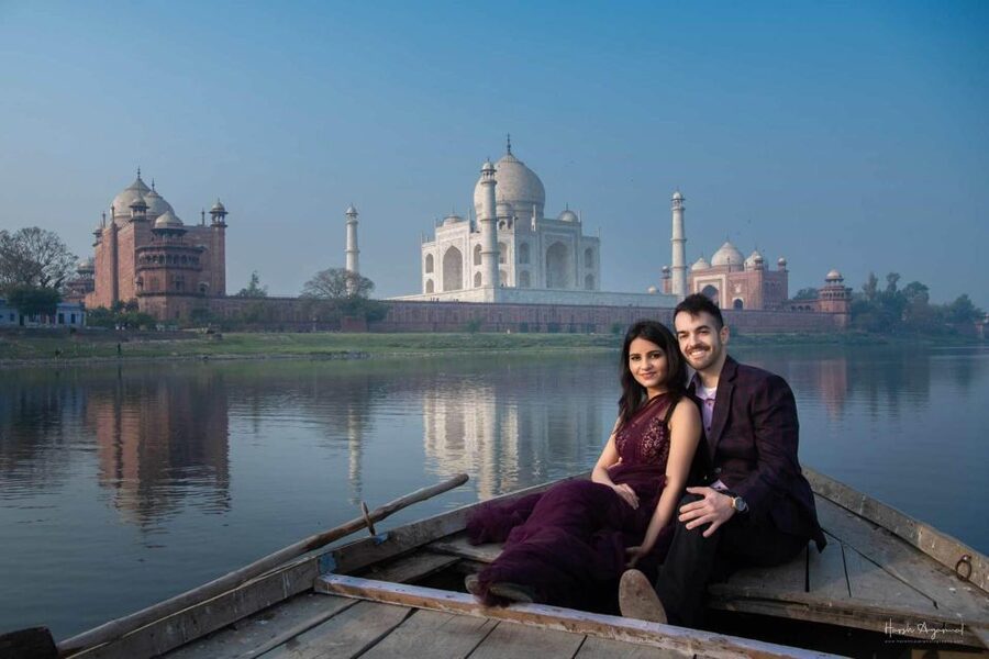Sunrise Taj Mahal, Agra Fort & Mehtab Bagh Tour by Tuk Tuk - The guide and driver can shape the day