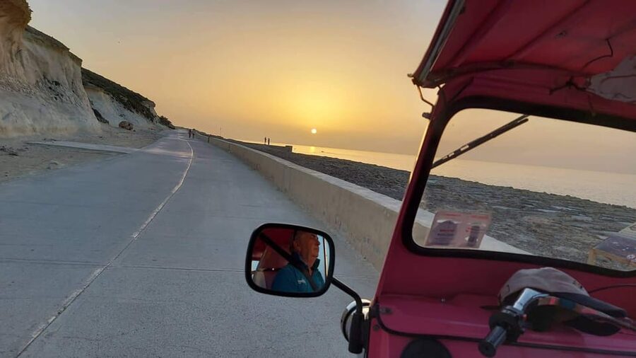Sunset Tuk Tuk Tour in Gozo & Blue Lagoon (Comino) - Gozo by tuk tuk: a fast introduction to the island