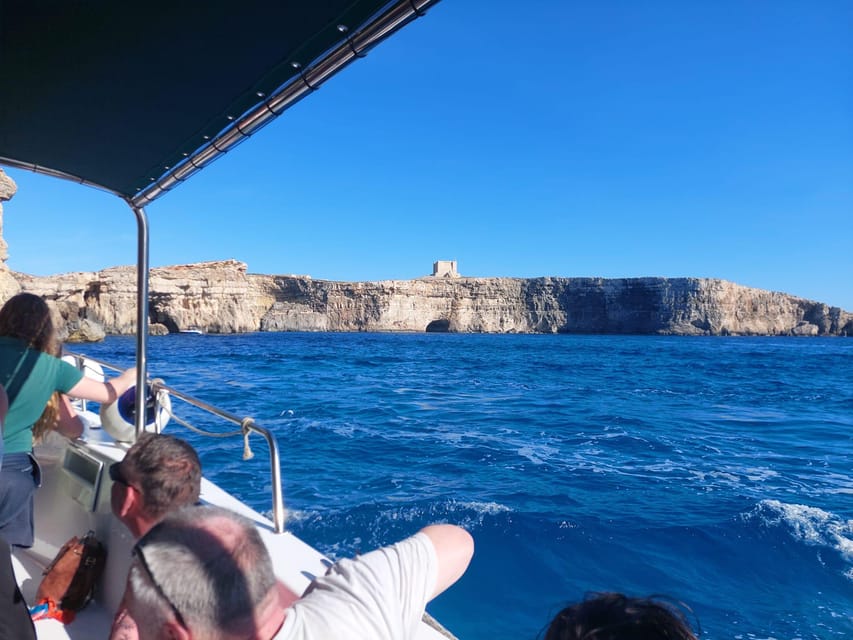 Sunset Tuk Tuk Tour in Gozo & Blue Lagoon (Comino) - Dinner and the sunset timing