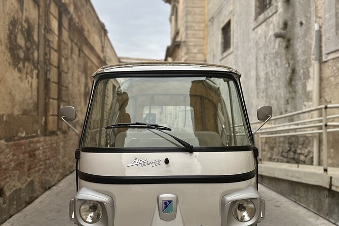 Syracuse and Ortygia by tuk-tuk 2-hour tour - The Temple of Apollo and Piazza Archimede