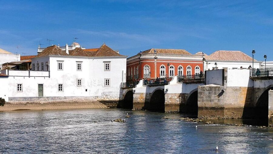 Tavira: Tuk-Tuk City Tour - Starting near Aguarela Café