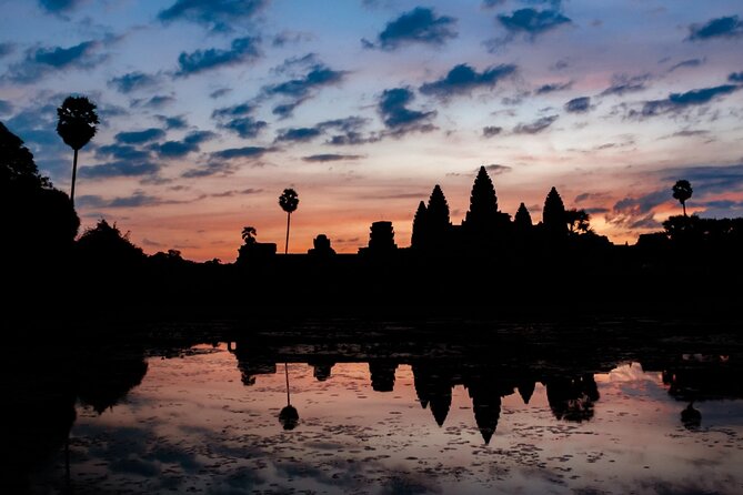 The Angkor Temples from Sunrise by Tuk Tuk - Breakfast, then back into the Angkor park