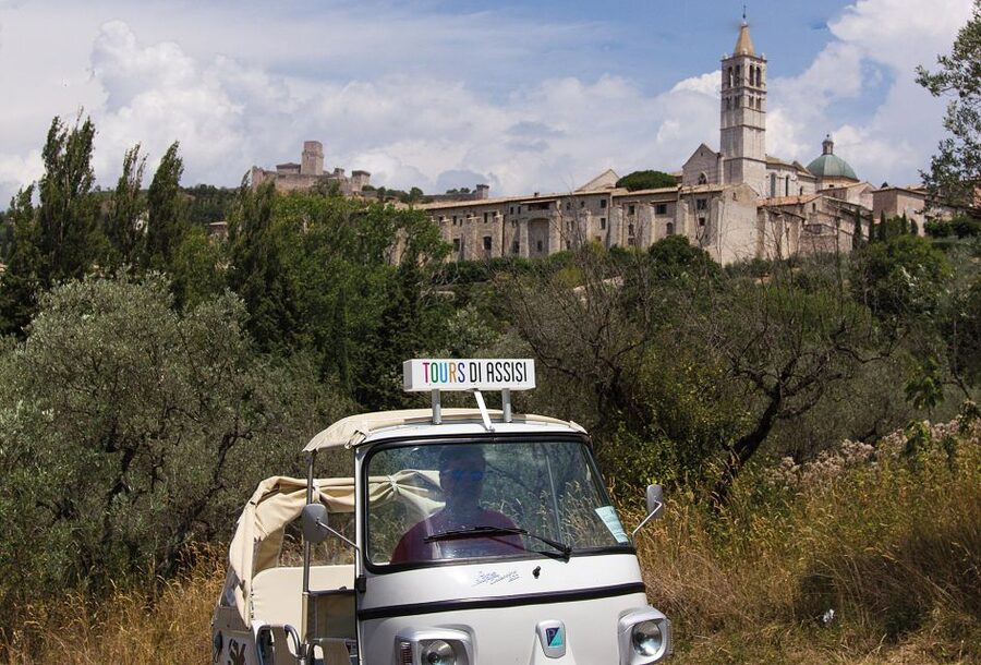 The Life of Saint Francis Tour by Tuk Tuk: English & Spanish - Rivotorto and the Sacred Shrine
