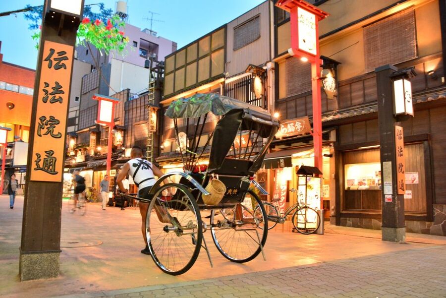 Tokyo: Asakusa Sightseeing Tour by Rickshaw - Is the $35 price good value?