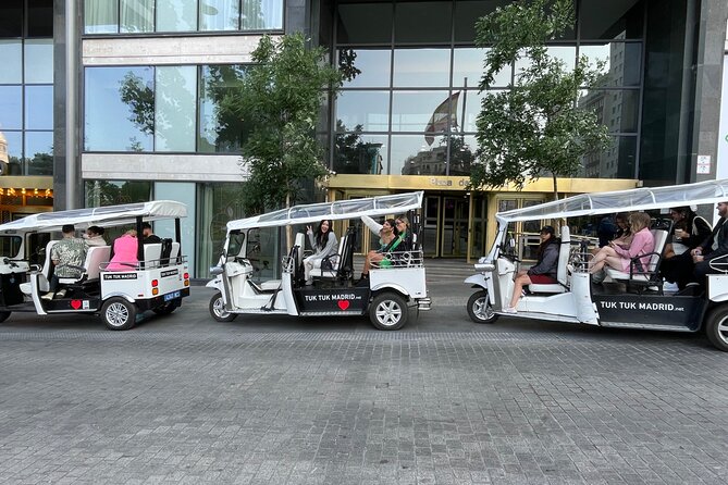 Tour en tuk-tuk electrico por MADRID MODERNO - Why an electric tuk-tuk works well in Madrid