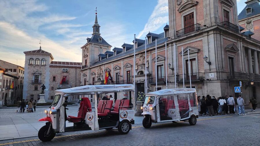 Tour Madrid: Secrets in a Electric Tuk Tuk - The Royal Palace and its Baroque façade