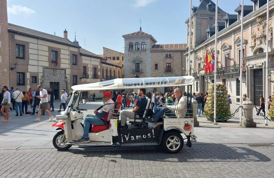 Tour Madrid: Secrets in a Electric Tuk Tuk - Plaza Mayor begins the city story