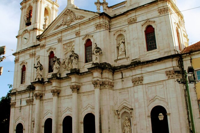 Tour TukTuk 3 hours Lisbon Free Pick-up - Senhora do Monte and the Saint Vincent quarter