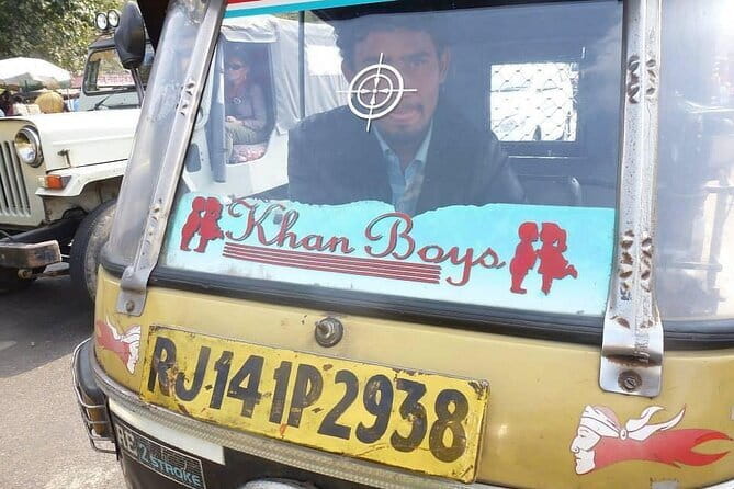 Travel Through the Streets of Jaipur by Tuktuk with a Local - Markets, printing, jewelry, and carpets