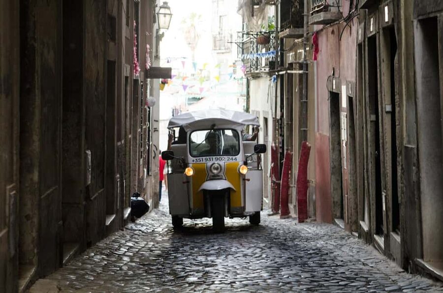 Travel to the Medieval part of Lisbon by Tuk Tuk - Arco de Jesus and the final Alfama walk-through