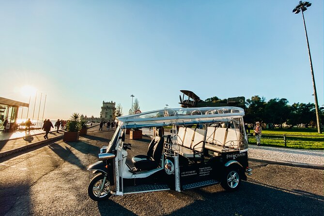 True 4Hour Private Tuk Tuk Tour: Discover Lisbon with a Local! - Praça do Comércio and the central neighborhoods