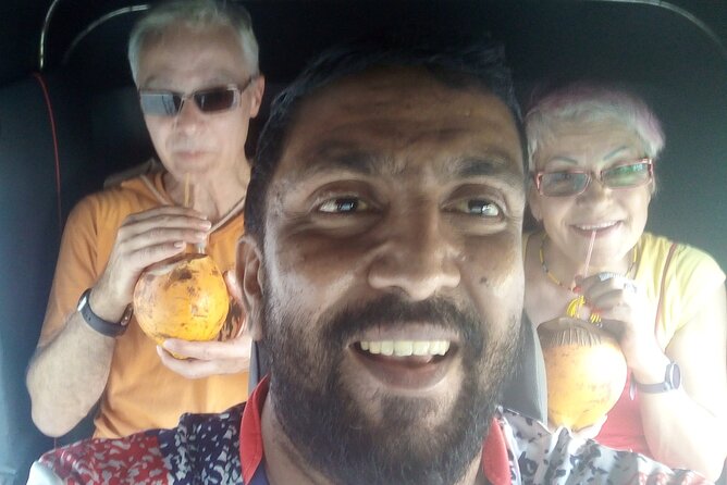 Tuk Tuk city tour is very cheap in colombo( All inclusive tour) - Old Town Hall and the city’s civic center
