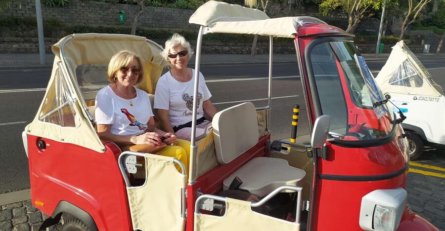 Tuk Tuk Funchal City - Madeira Island - Seeing the market and central landmarks