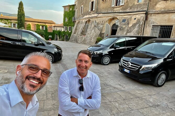 Tuk tuk in Chianti - What the private format changes