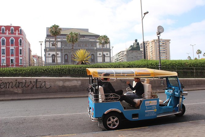 Tuk-Tuk Neighbourhoods Tour around Las Palmas de Gran Canaria - Parque de Santa Catalina and the modern city