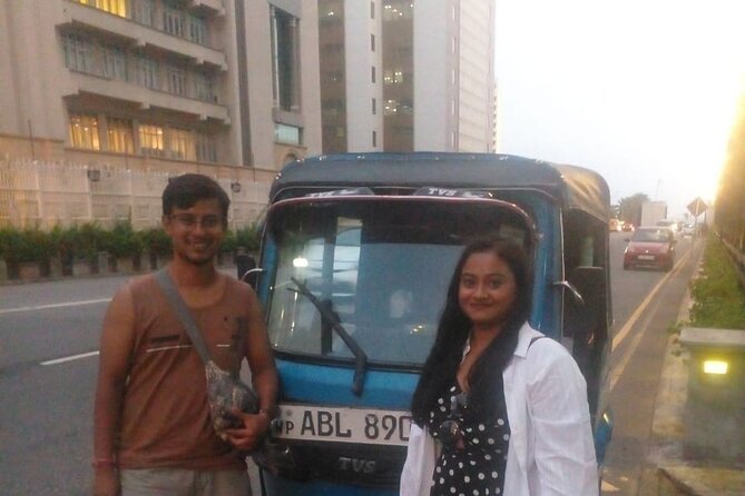 Tuk Tuk Private Tour Exploring Sri Lanka Capital of Colombo - Gem shopping, Ceylon tea, and Laksala
