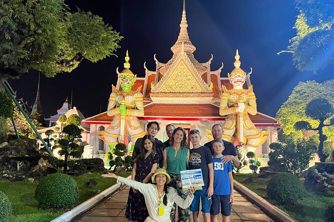 Tuk-tuk Private Tour in Bangkok by Night with Chinatown meal - The Grand Palace after closing time