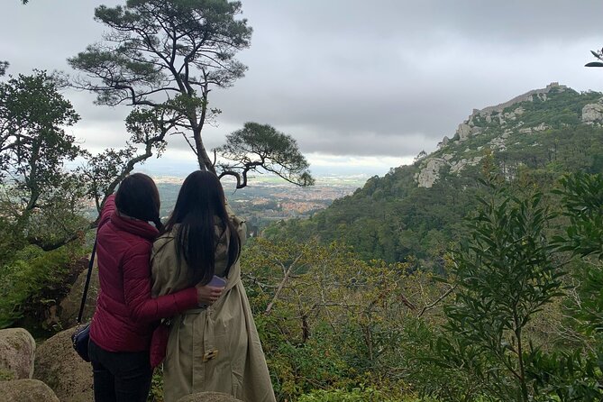 Tuk Tuk Private Tour in Sintra and Coast - A brief look at Biester Palace