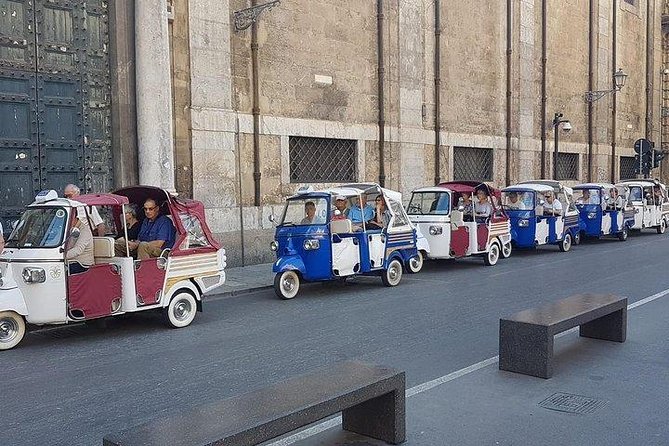 Tuk tuk ride, ape car - Piazza San Domenico and Palermo’s central squares