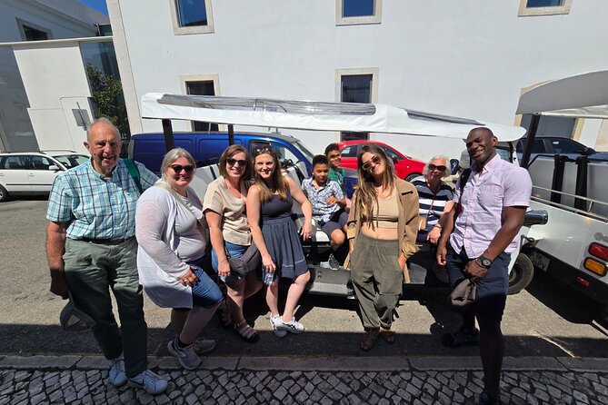 Tuk Tuk's Private Tourist Circuits in Lisbon - Timing, meeting point, and cancellation