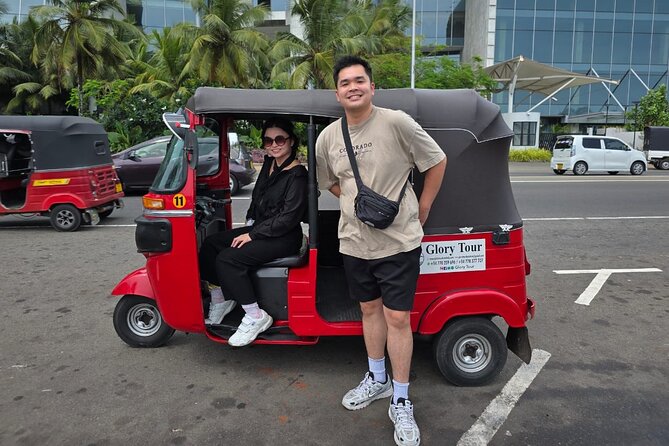 Tuk Tuk safari capital Colombo (Food and Entry Fees) Including - Gems, tea, and the practical side of shopping