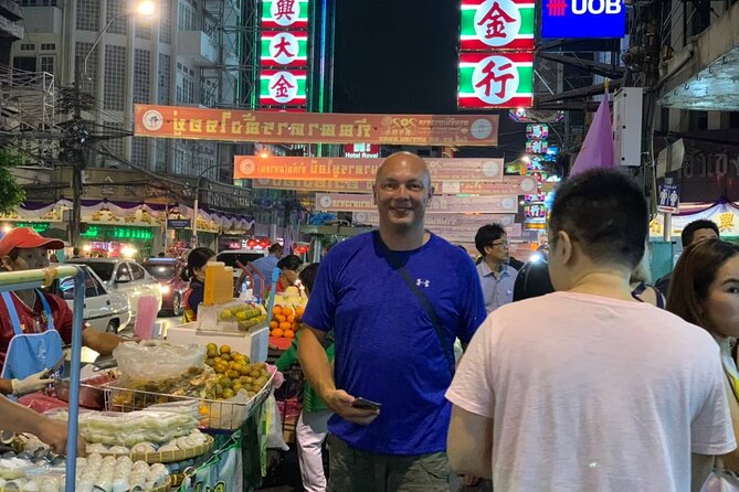 Tuk-tuk tour Bangkok by Night with Chinatown meal and hotel transfers - The tuk-tuk ride through Bangkok after dark