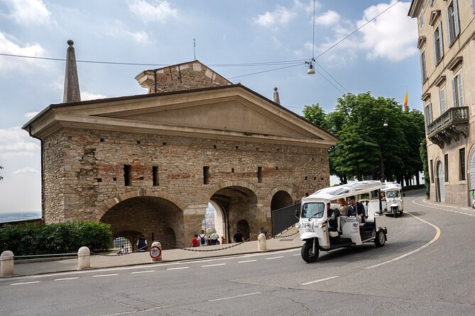 Tuk Tuk tour in Bergamo, Città Alta and the ancient Venetian walls - Two belvederes and the Astino Valley
