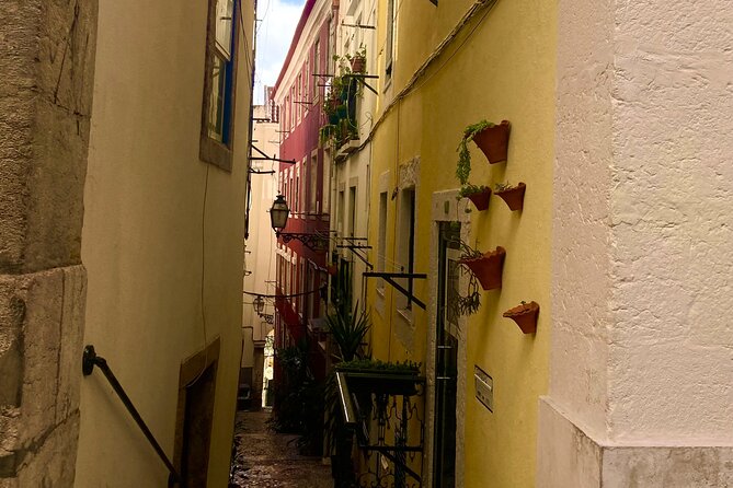 Tuktuk adventure through Lisbon - Why a tuk-tuk works so well in Lisbon