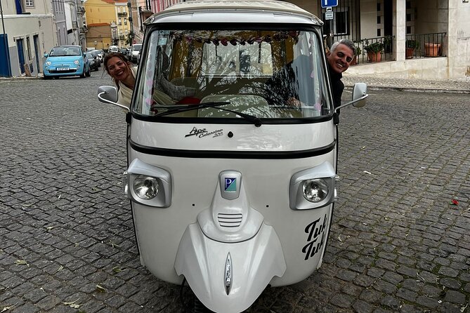 Tuktuk adventure through Lisbon - Senhora do Monte and Lisbon’s high views