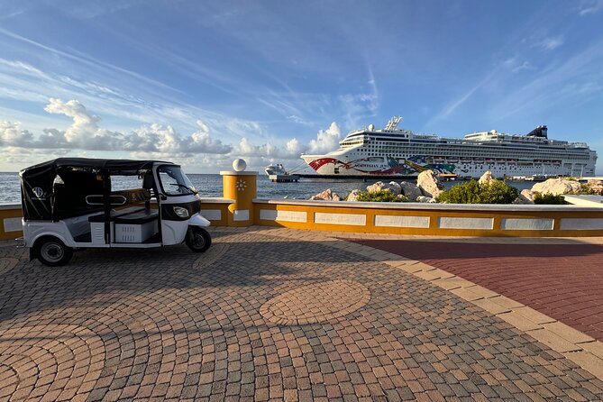 TukTuk’s Adventure Fun Tour in Curaçao - Stop 3: The Limited Ones viewpoint