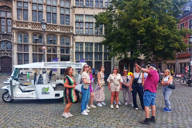 TukTuk Tour through historic Antwerp 2.5h - A quick look at Vleeshuis