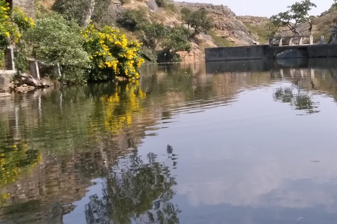 Udaipur sightseeing by tuk tuk or car - City Palace deserves the longest stop