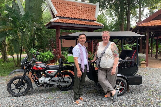 Ultimate Siem Reap Food Tour by Tuk Tuk - 20 Tastings, 8 Stops - Stop 3: Two classic Cambodian dishes at a family stall