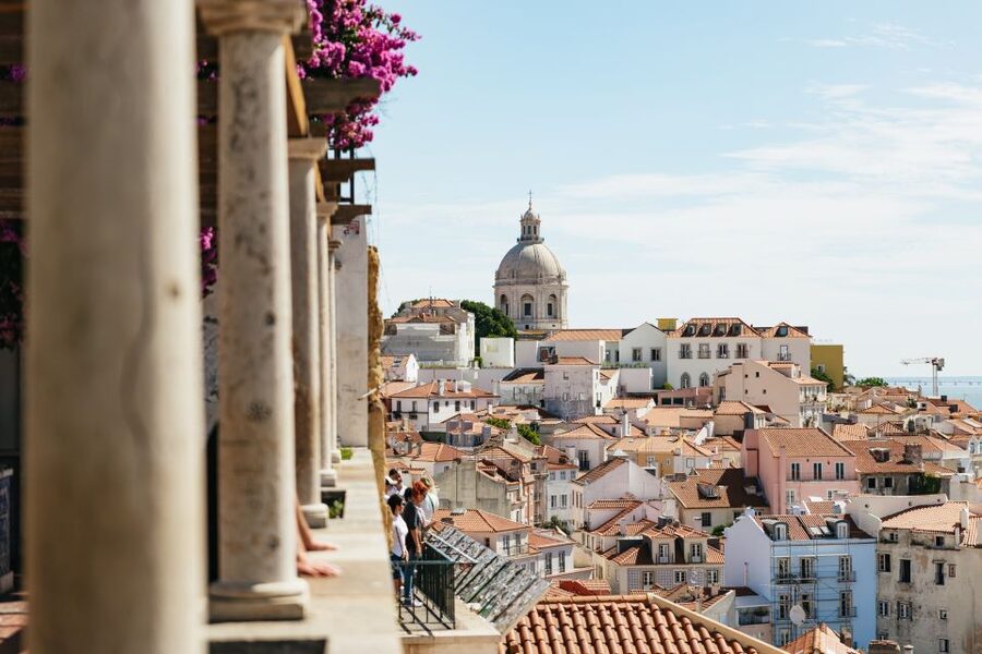 Vadio: Lisbon Old Town Private Tuk Tuk Tour - Churches, the National Pantheon, and São Vicente
