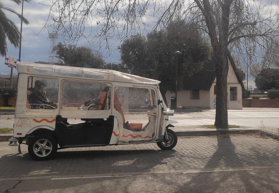 Valencia: Tuk Tuk City Tour - A Private Ride With Real Flexibility
