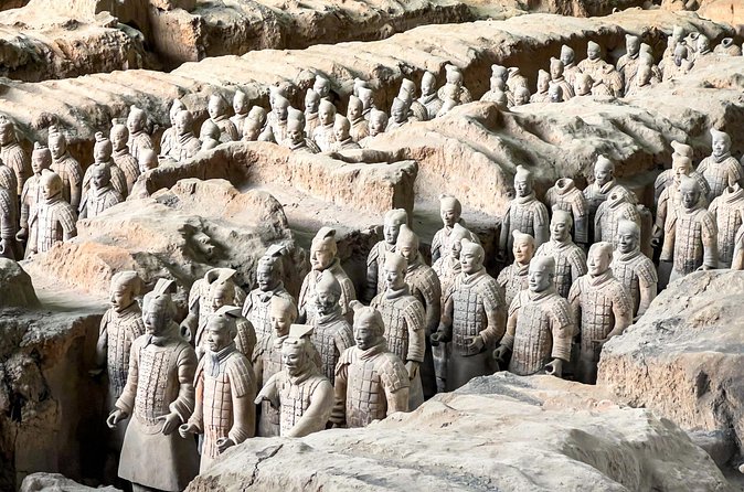 Xi’an Terracotta Warriors, City Wall and Tuktuk Food Tour - Walking the Ancient City Wall