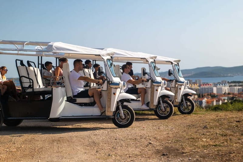 Zadar: Panorama Eco Tuk Tuk Tour - Listening to the Sea Organ on the waterfront